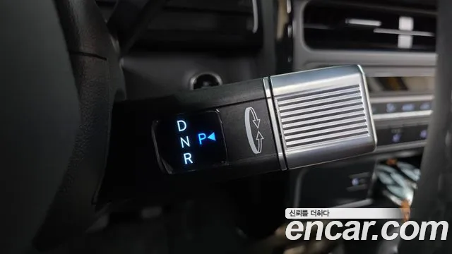 Hyundai Staria 2026 thumb 8