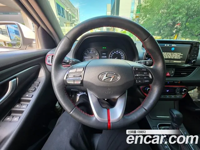 Hyundai i30 2017 thumb 7
