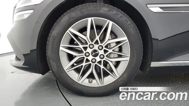 Genesis G80 2024 thumb 4