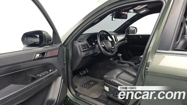 KG_Mobility_Ssangyong Rexton 2022 thumb 10