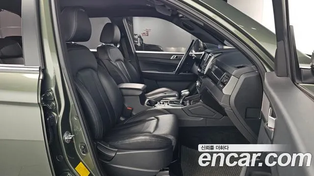 KG_Mobility_Ssangyong Rexton 2022 thumb 11