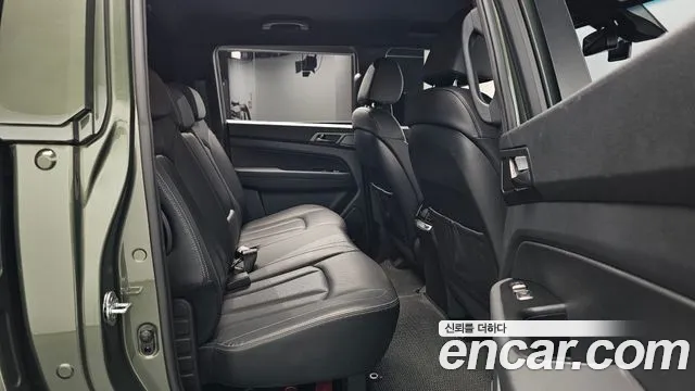 KG_Mobility_Ssangyong Rexton 2022 thumb 12