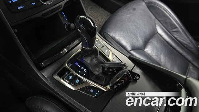 Hyundai Grandeur 2013 thumb 8
