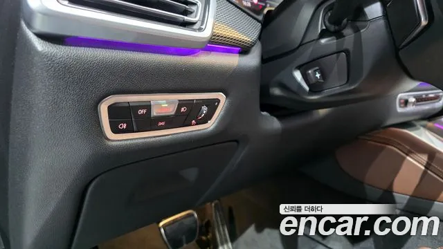 BMW X6 2022 thumb 10