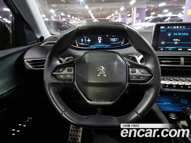 Peugeot 3008 2017 thumb 5