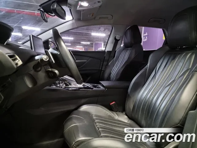 Peugeot 3008 2017 thumb 10