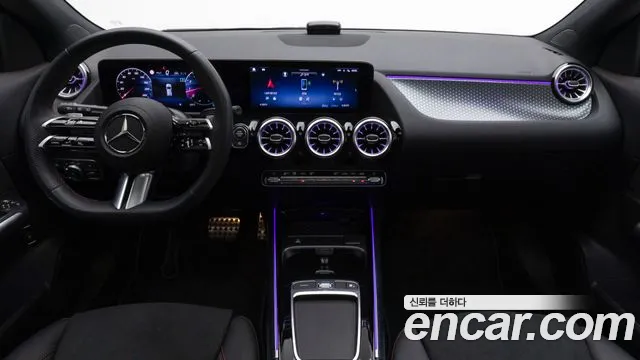 Mercedes-Benz GLA 2025 thumb 7