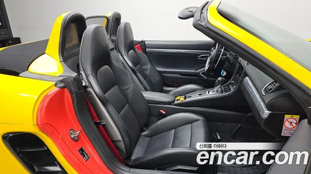 Porsche Cayman 2016 thumb 11