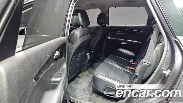 Kia Sorento 2015 thumb 12