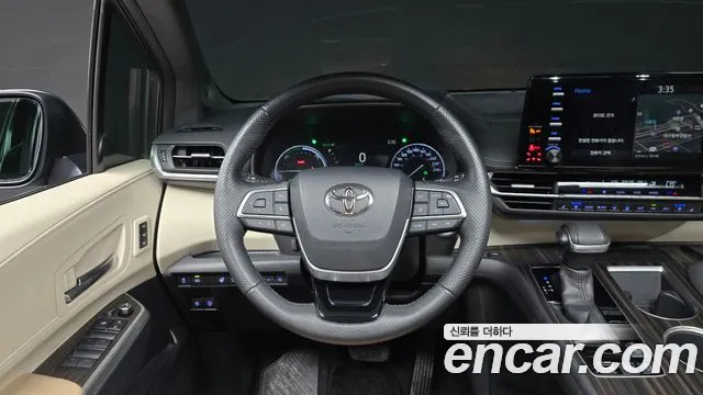 Toyota Sienna 2021 thumb 11