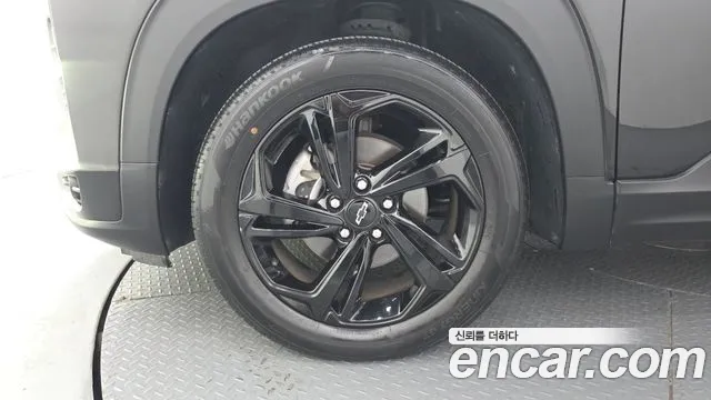 ChevroletGMDaewoo TrailBlazer 2021 thumb 5