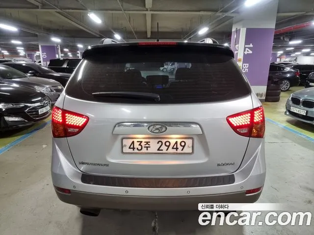 Hyundai Veracruz 2010 thumb 3