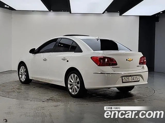 ChevroletGMDaewoo Cruze 2016 thumb 3