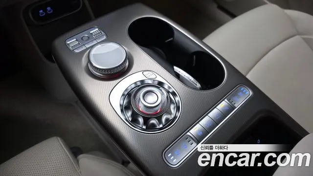 Genesis GV60 2022 thumb 8