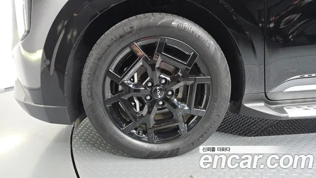 Kia Carnival 2024 thumb 5