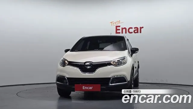 Renault-KoreaSamsung Captur 2014 thumb 3
