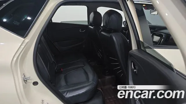 Renault-KoreaSamsung Captur 2014 thumb 11