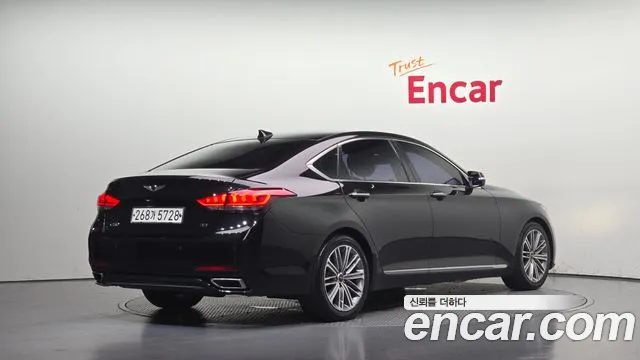 Genesis G80 2017 thumb 2