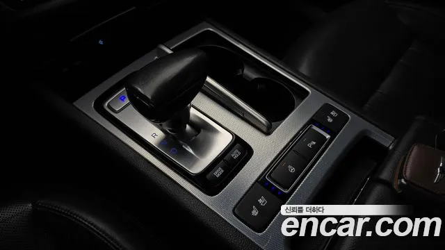 Genesis G80 2017 thumb 9