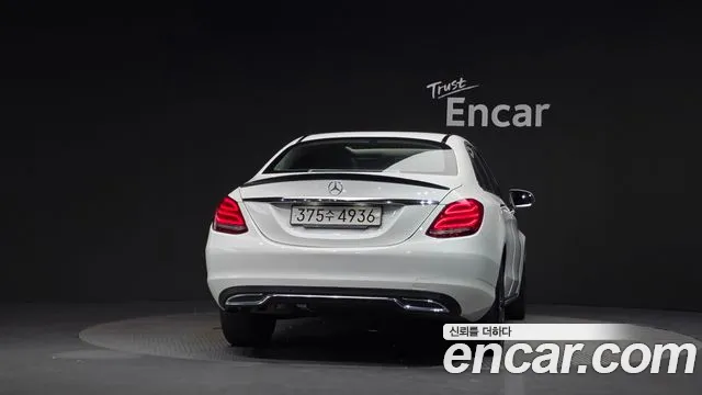 Mercedes-Benz C-Класс 2017 thumb 4