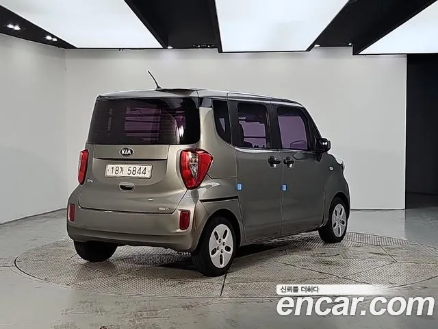 Kia Ray 2015 thumb 4