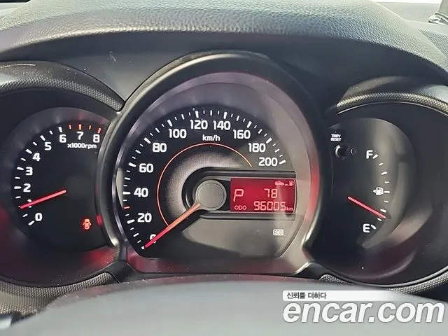 Kia Ray 2015 thumb 7