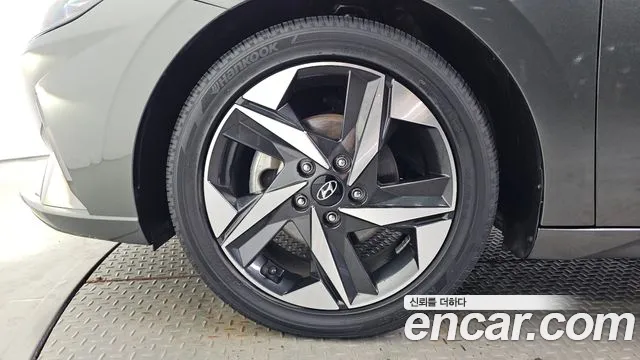 Hyundai Avante 2021 thumb 5