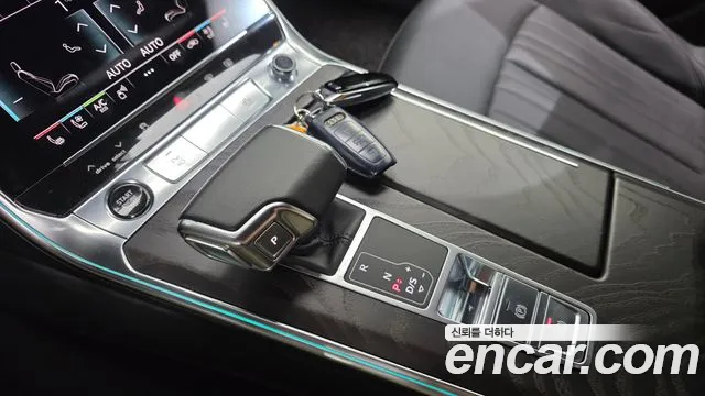 Audi A6 2021 thumb 9