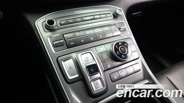 Hyundai Santa Fe 2022 thumb 9