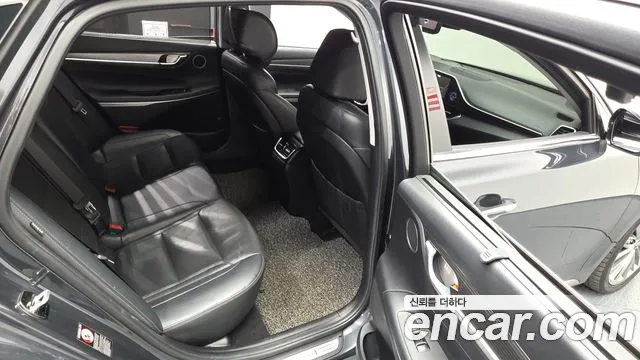 Hyundai Grandeur 2018 thumb 10