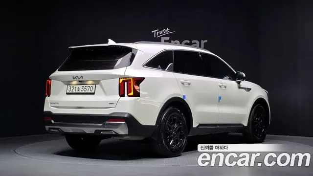Kia Sorento 2024 thumb 2