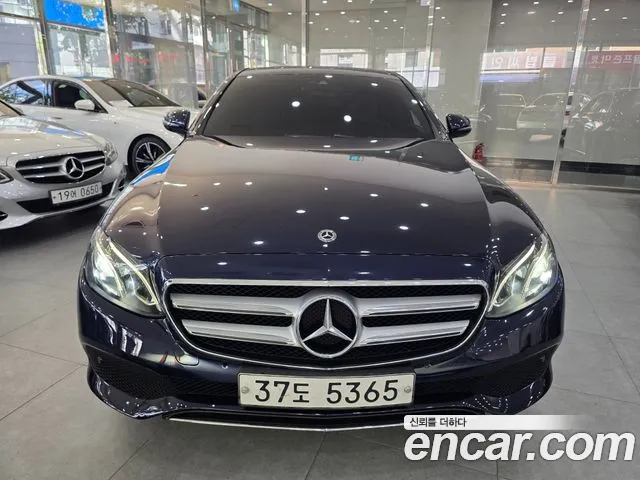 Mercedes-Benz E-Класс 2019 thumb 3