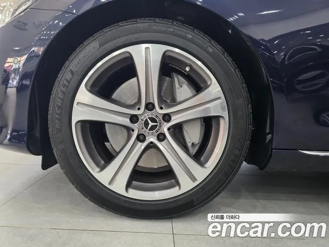 Mercedes-Benz E-Класс 2019 thumb 5