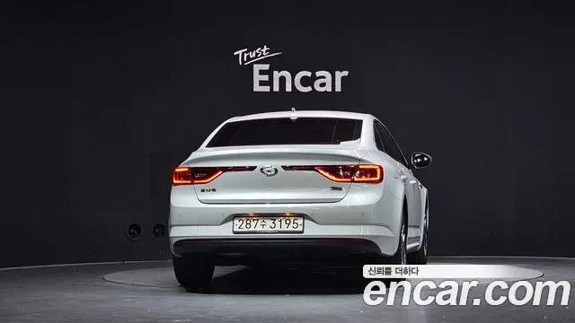 Renault-KoreaSamsung Megane 2016 thumb 4