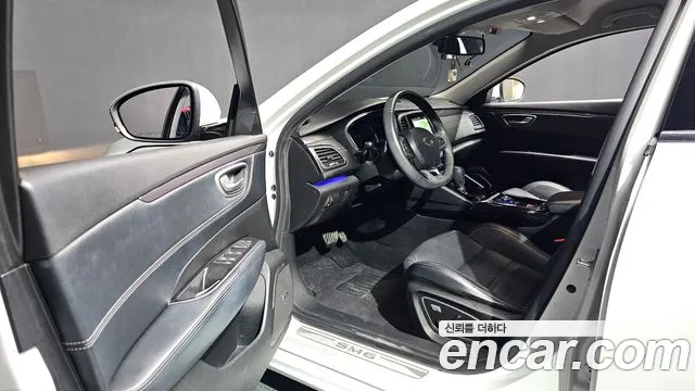 Renault-KoreaSamsung Megane 2016 thumb 10