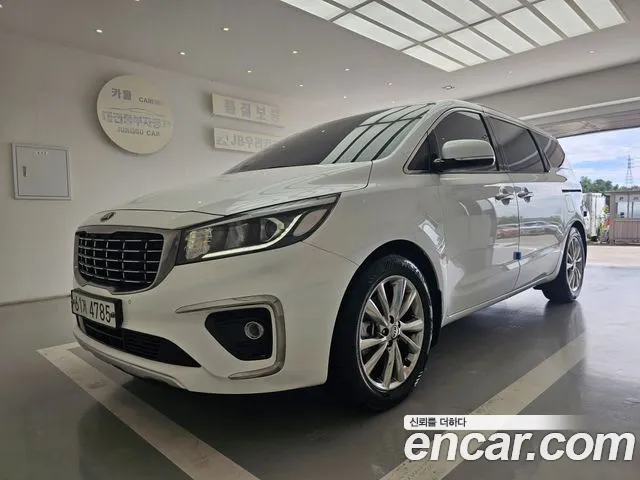 Kia Carnival 2019 thumb 10