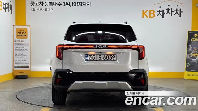 Kia Seltos 2023 thumb 4