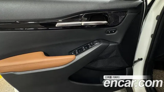 Kia Seltos 2023 thumb 10