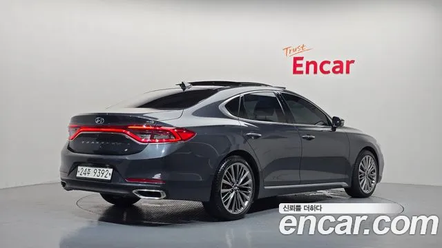 Hyundai Grandeur 2017 thumb 2