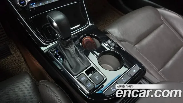 Hyundai Grandeur 2017 thumb 9