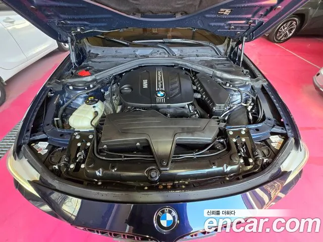 BMW 4-Series 2015 thumb 6