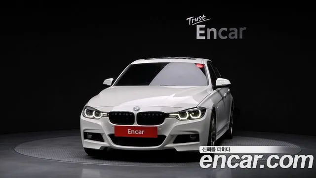 BMW 3-Series 2017 thumb 3
