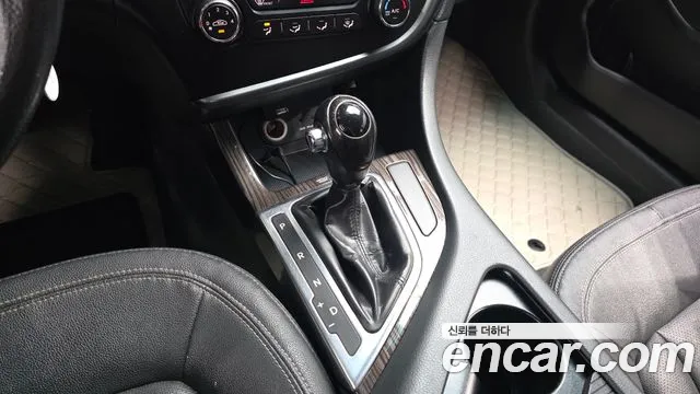 Kia K5 2012 thumb 9