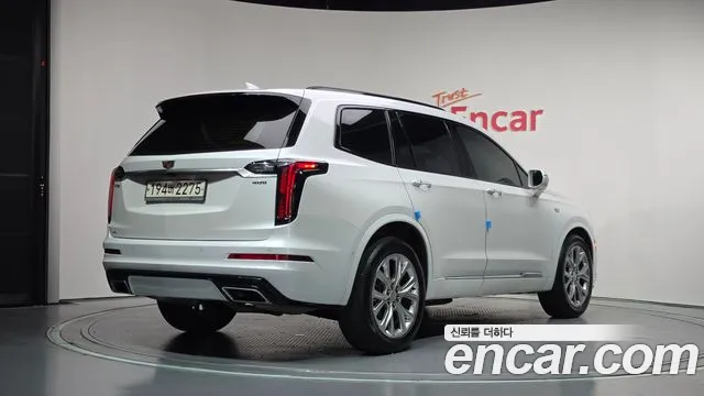 Cadillac XT6 2020 thumb 2
