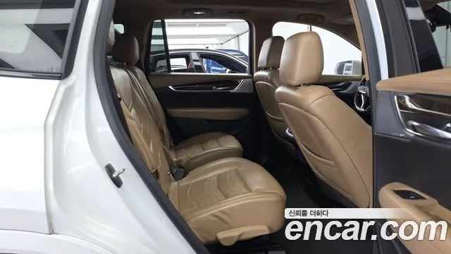 Cadillac XT6 2020 thumb 12