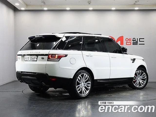 Land Rover Range Rover Sport 2016 thumb 4