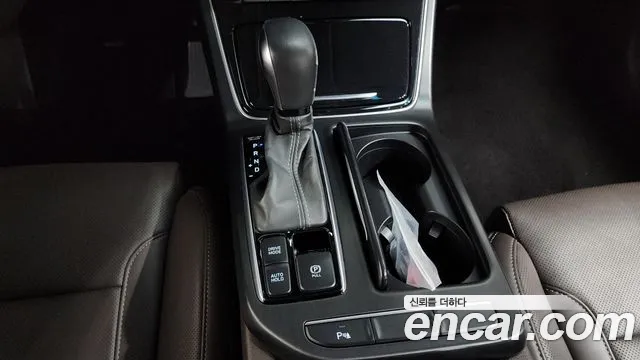 Hyundai Grandeur 2017 thumb 8
