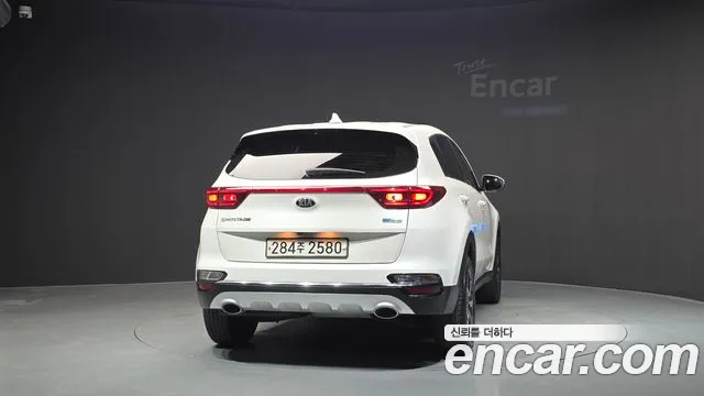 Kia Sportage 2019 thumb 4