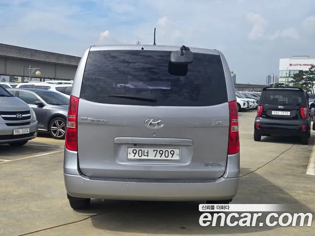 Hyundai Starex 2016 thumb 4