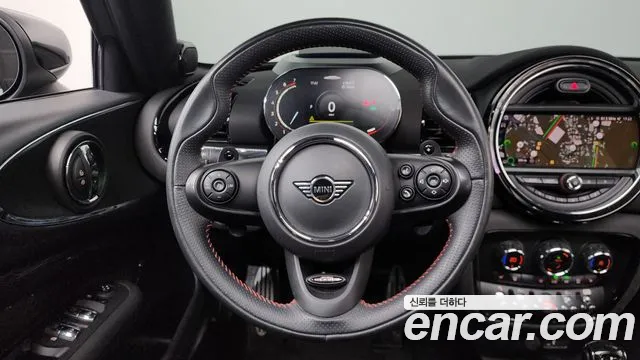 MINI Clubman 2021 thumb 12